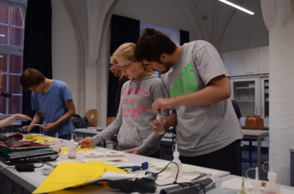 Naturwissenschaftliche Experimente