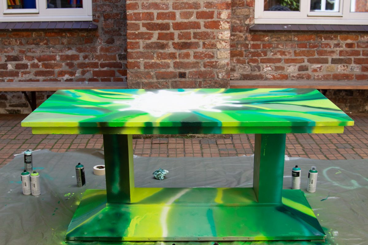 Neugestaltung Grüner Tisch