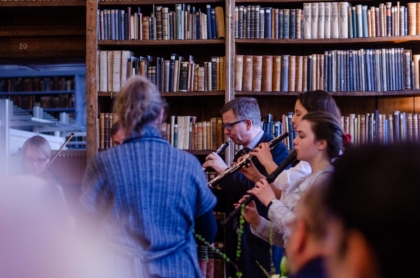 Musikalische Darbietung eines besonderen Instrumentalensemble