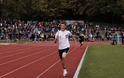 048F8C5F-3FF1-4940-81B9-6100FAB159C7