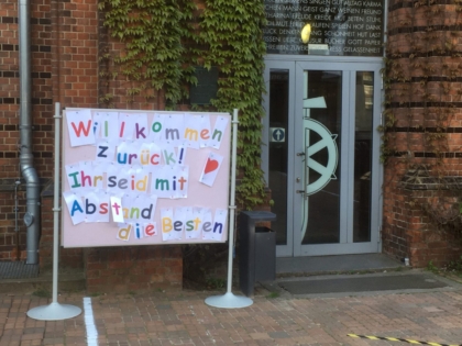 neue Gestaltung des Eingangsbereichs (2) ;)