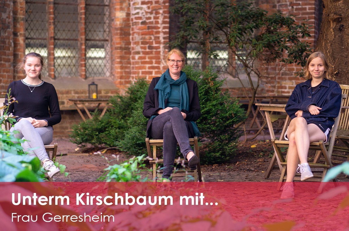 Unterm Kirschbaum mit Frau Gerresheim