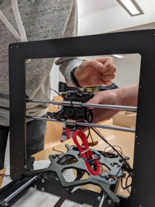 Montage des Extruders an der X-Achse