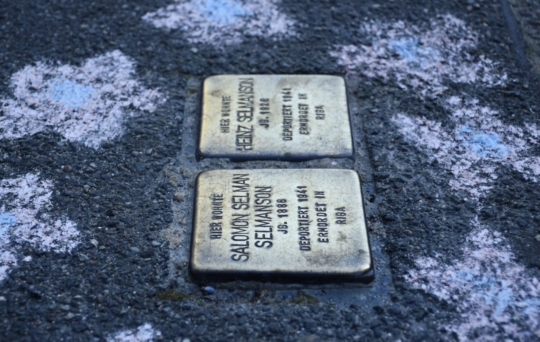 Stolpersteine von Samlomon Selman Semanson & Heinz Selmanson
