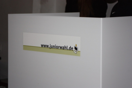 Die Wahlurnen sind aufgestellt