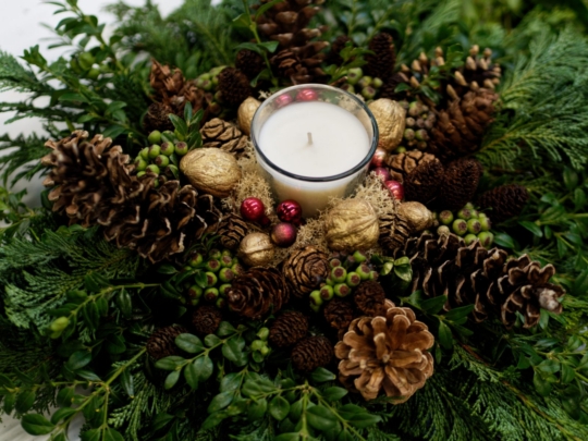 Produktion von Adventskränzen