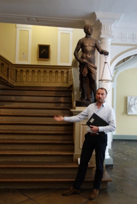 Ausstellung: The darkest light