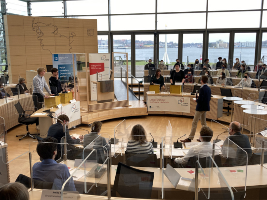 Landeswettbewerb Jugend debattiert