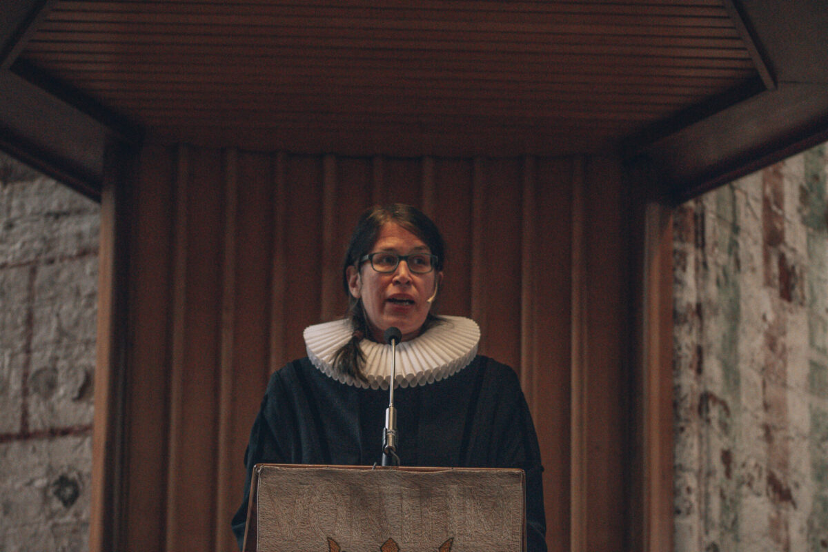 Frau Meißner als Pastorin der Marien-Gemeinde