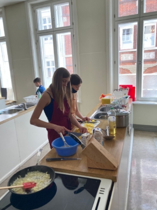 Ukrainisch Kochen in der Emanuel-Geibel-Schule