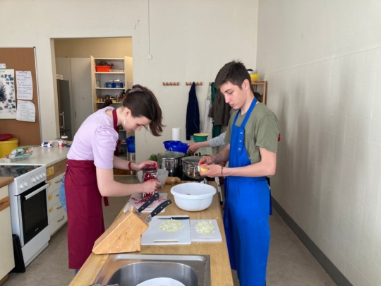 Ukrainisch Kochen in der Emanuel-Geibel-Schule
