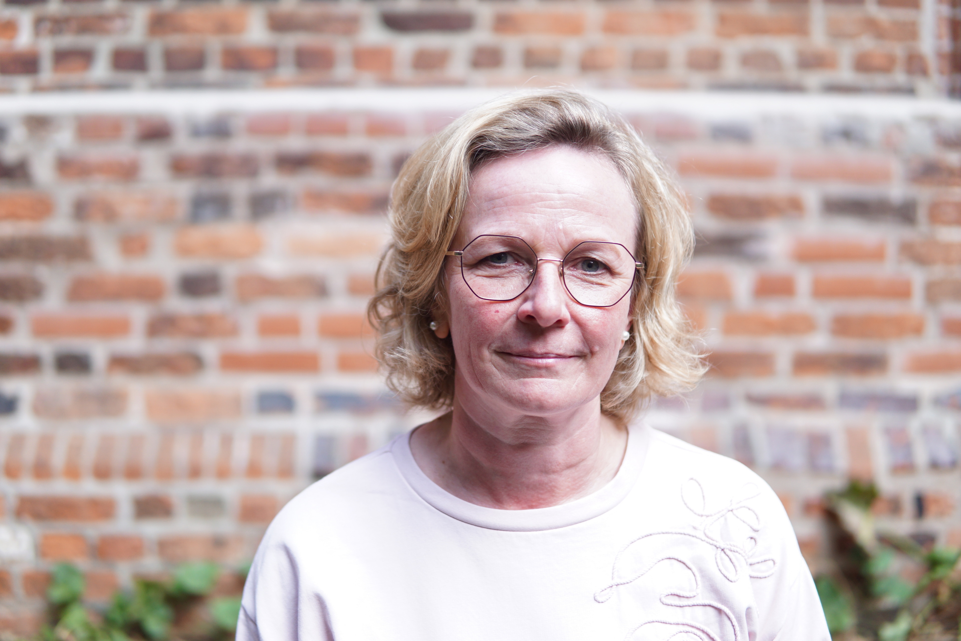 FRAU BLEY