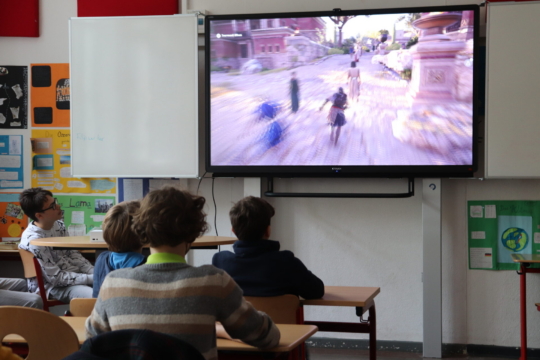 Mit der X-Box in die Antike? Die Schüler:innen gingen virtuell durch Athen oder Sparta.