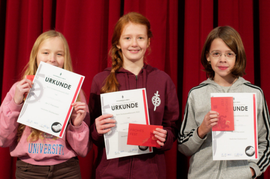 Die drei Sieger des Vorlesewettbewerbs 2022