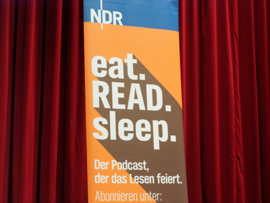 Besuch des NDR Podcasts 'eat READ sleep'