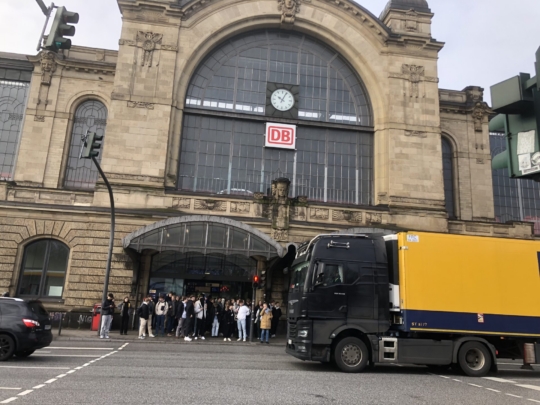 Truppenmarsch durch Hamburg