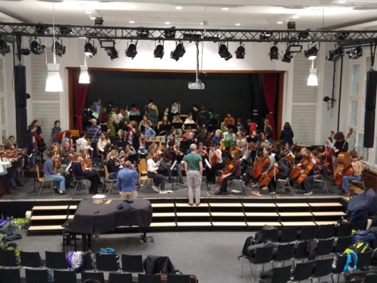 Besuch des Vestre Aker Strykeorkester aus Oslo