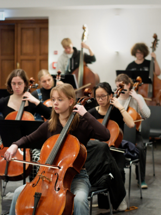 Besuch des Vestre Aker Strykeorkester aus Oslo