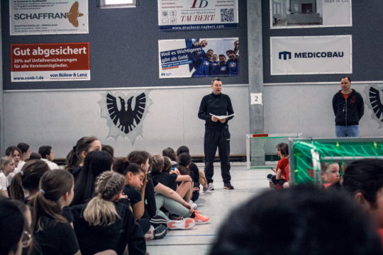 Sport-und Spieletag - Unihockey Sport und Spieletag 2023