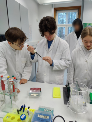 LOLA-Exkursion der Q1-Kurse 2023