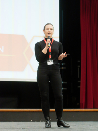 Jenny Sachtler bei der DKMS Infoveranstaltung