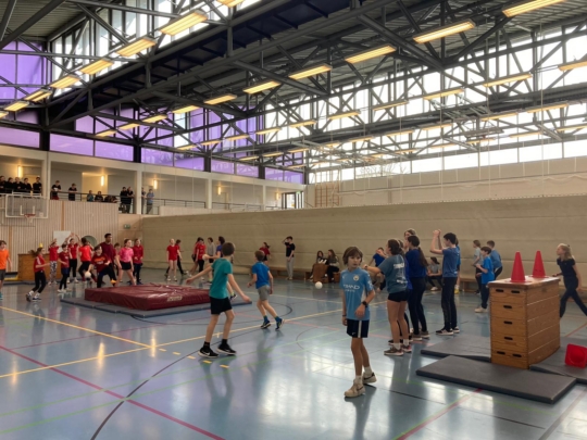 Sport-und Spieletag - Indian Dutch 7. Klassen - Sport- und Spieletag 2023