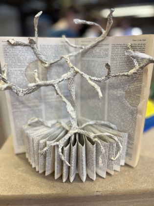 Abschlussaustellung der Kunstkurse des E-Jahrgangs 24