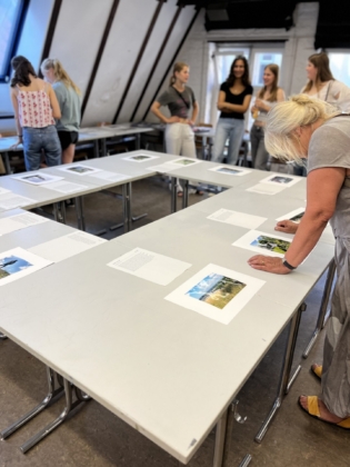 Abschlussaustellung der Kunstkurse des E-Jahrgangs 28