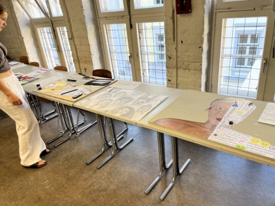 Abschlussaustellung der Kunstkurse des E-Jahrgangs 32