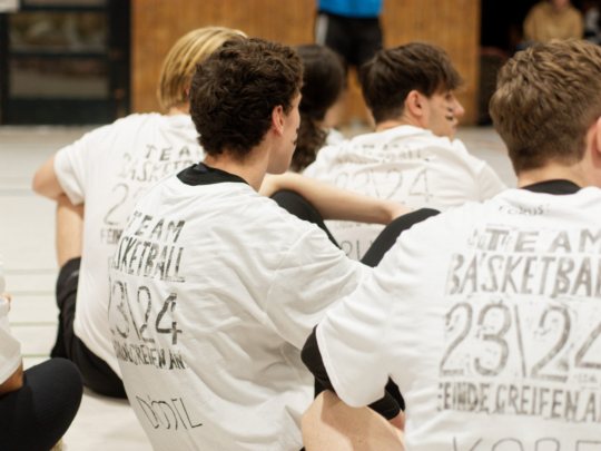 Volleyballturnier des Q2-Jahrgangs