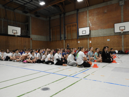 Sport- und Spieletag Basketball Klasse 8