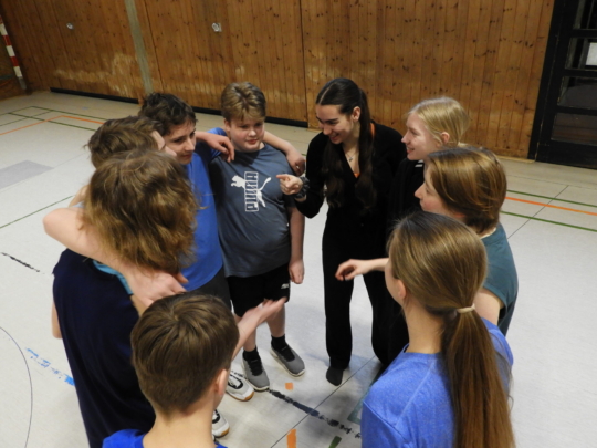 Sport- und Spieletag Basketball Klasse 8