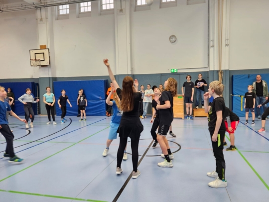 Sport- und Spieletag Völkerball Klasse 5