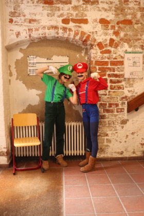 Idole Spirit Week 8a