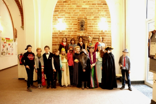 Idole Spirit Week 5b