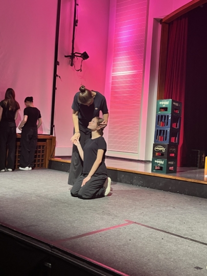 Was ist Wirklichkeit in diesem Spiegelkabinett?