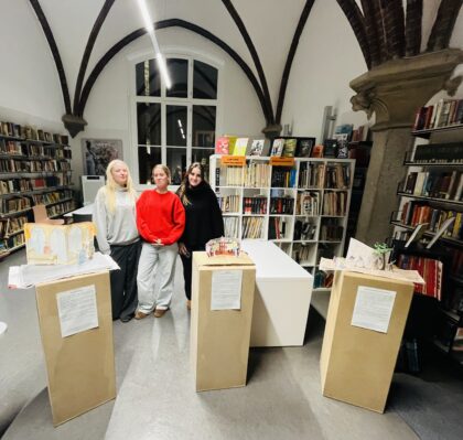 Ausstellung Klangobjekte 25.11.2555