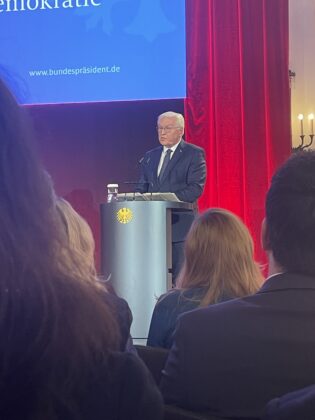 Besuch im Zentrum der Demokratie