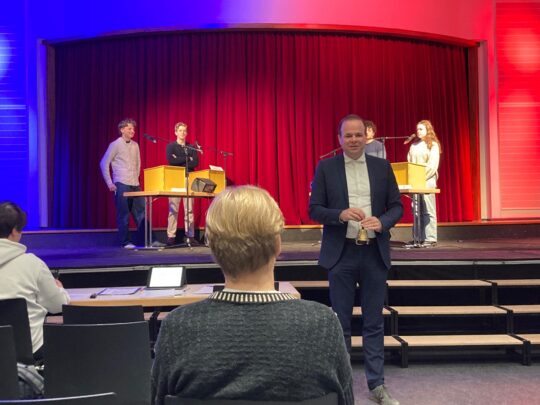 Schulwettbewerb 'Jugend debattiert'