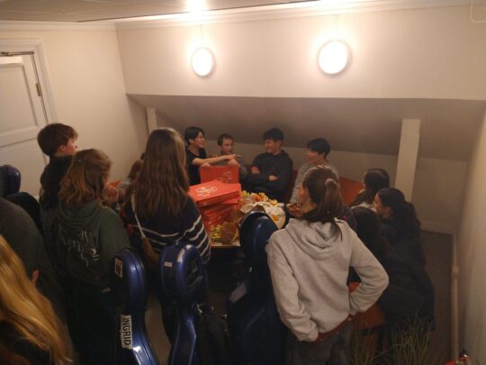 und viel Gesellschaft und Gemeinschaft!