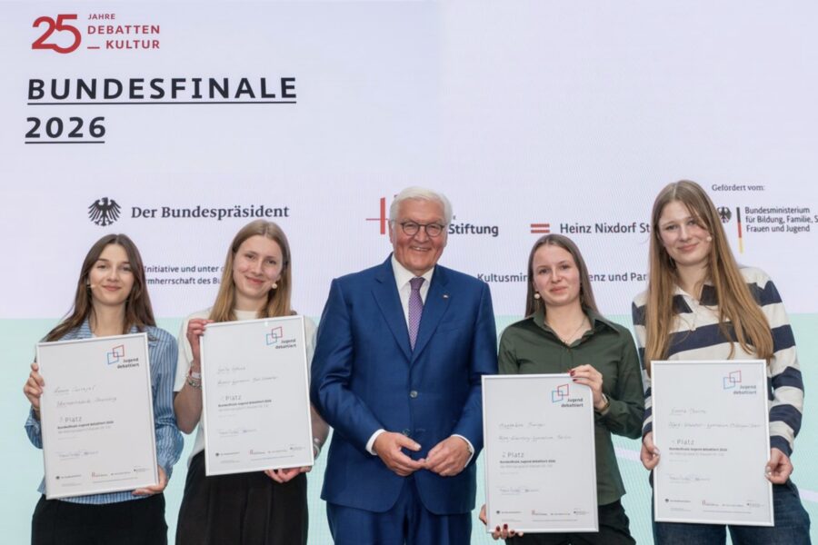 Die Siegerin im Bundeswettbewerb Jugend debattiert kommt aus der Region Lübeck