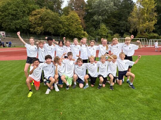 Erfolgreiche Crossstaffeln 6a und 6b